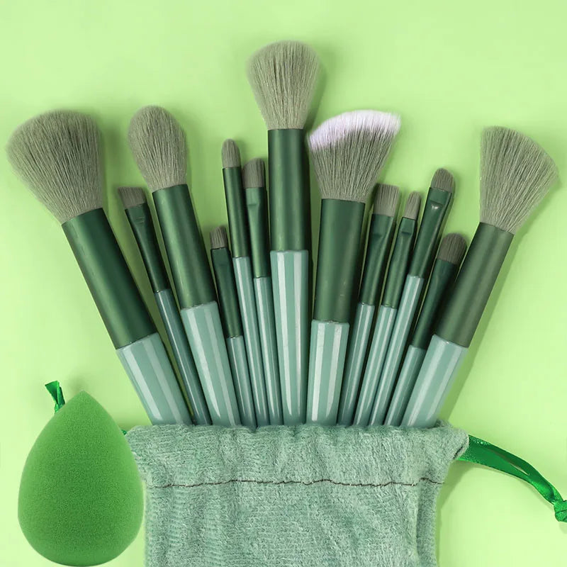 Professional 13Pcs Makeup Brushes Set EyeShadow Highlighter Concealer Brush Blush Loose Powder Brush Blending Beauty Tools
