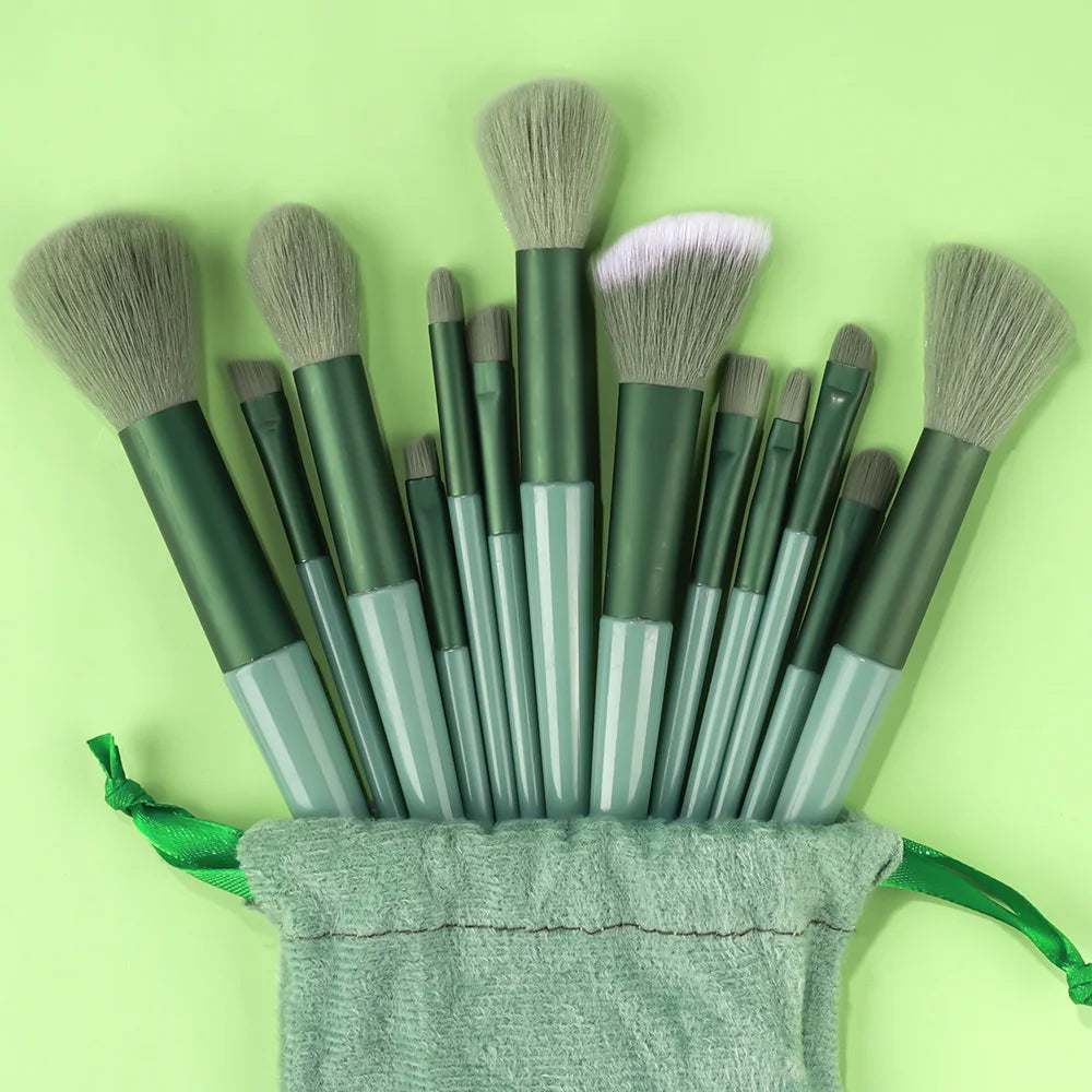 Professional 13Pcs Makeup Brushes Set EyeShadow Highlighter Concealer Brush Blush Loose Powder Brush Blending Beauty Tools